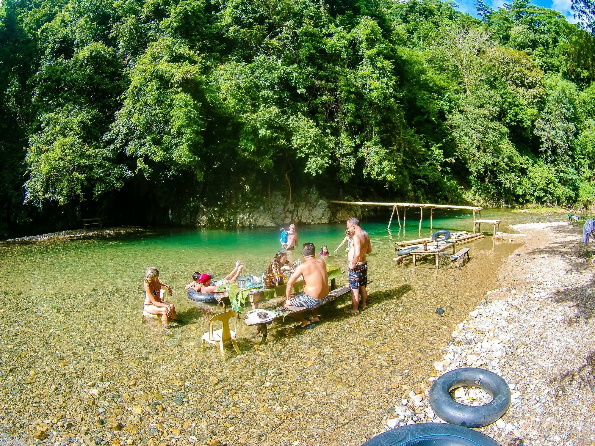 Jeepney Hostel And Kite Resort Balabag  Zewnętrze zdjęcie